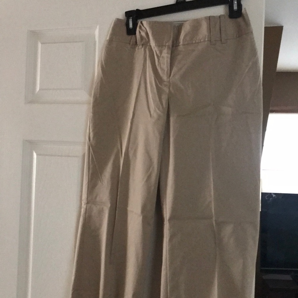 Loft khakis - Picture 2 of 2